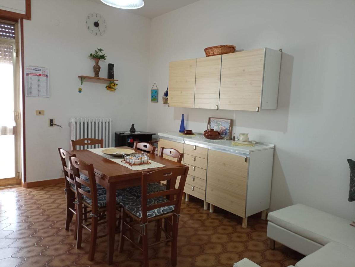 Casada Spazioso E Luminoso